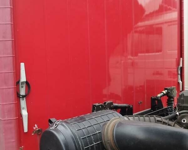 Красный Даф XF 95, объемом двигателя 12.58 л и пробегом 789 тыс. км за 18000 $, фото 142 на Automoto.ua