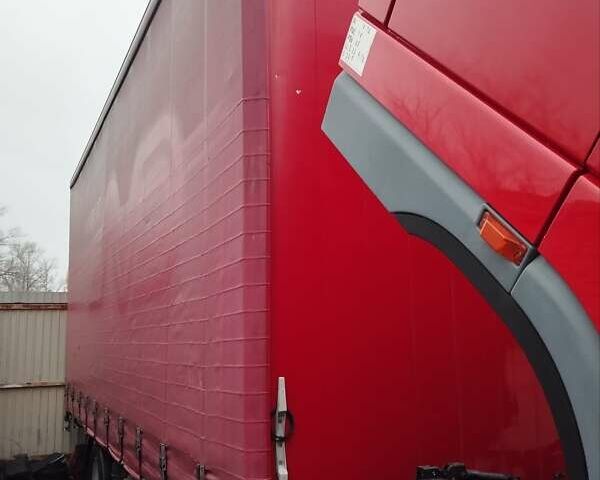 Красный Даф XF 95, объемом двигателя 12.58 л и пробегом 789 тыс. км за 18000 $, фото 138 на Automoto.ua