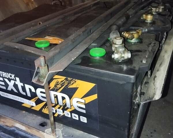 Красный Даф XF 95, объемом двигателя 12.58 л и пробегом 789 тыс. км за 18000 $, фото 93 на Automoto.ua