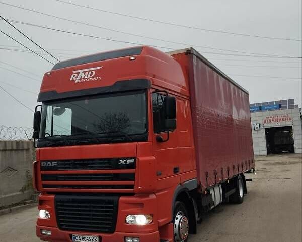 Красный Даф XF 95, объемом двигателя 12.58 л и пробегом 789 тыс. км за 18000 $, фото 118 на Automoto.ua