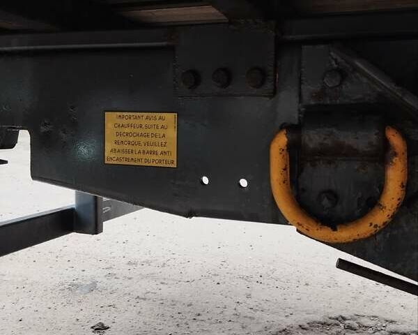 Красный Даф XF 95, объемом двигателя 12.58 л и пробегом 789 тыс. км за 18000 $, фото 121 на Automoto.ua