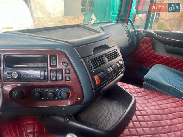 Красный Даф XF 95, объемом двигателя 0 л и пробегом 100 тыс. км за 12500 $, фото 2 на Automoto.ua