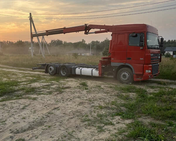 Красный Даф XF 95, объемом двигателя 12.58 л и пробегом 1000 тыс. км за 32000 $, фото 5 на Automoto.ua