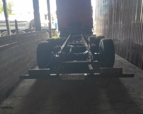 Красный Даф XF 95, объемом двигателя 12.58 л и пробегом 1 тыс. км за 14800 $, фото 2 на Automoto.ua