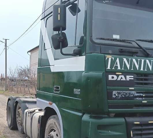 Красный Даф XF 95, объемом двигателя 0 л и пробегом 960 тыс. км за 12603 $, фото 2 на Automoto.ua