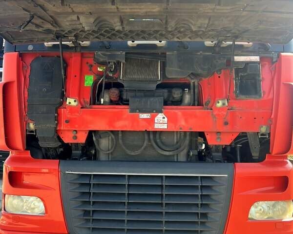 Красный Даф XF 95, объемом двигателя 12.6 л и пробегом 1000 тыс. км за 10000 $, фото 8 на Automoto.ua