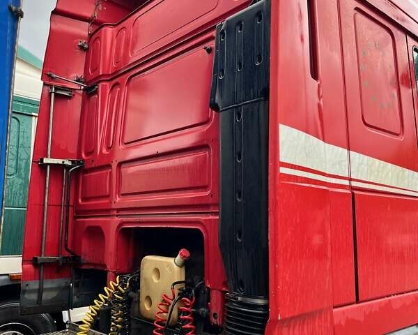 Красный Даф XF 95, объемом двигателя 12.58 л и пробегом 2 тыс. км за 8000 $, фото 2 на Automoto.ua