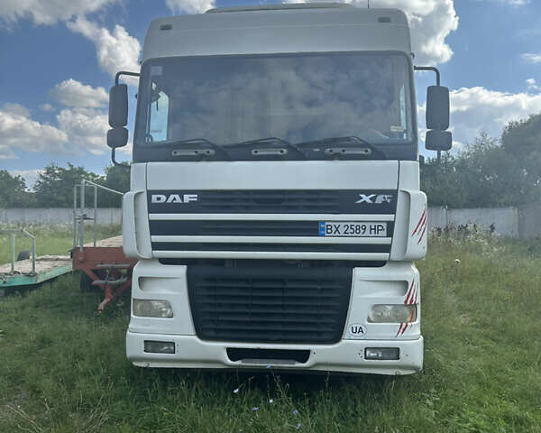 Даф XF 95, объемом двигателя 0 л и пробегом 111 тыс. км за 26000 $, фото 2 на Automoto.ua