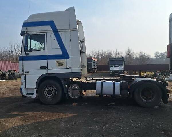 Даф XF 95, объемом двигателя 0 л и пробегом 1000 тыс. км за 5000 $, фото 1 на Automoto.ua