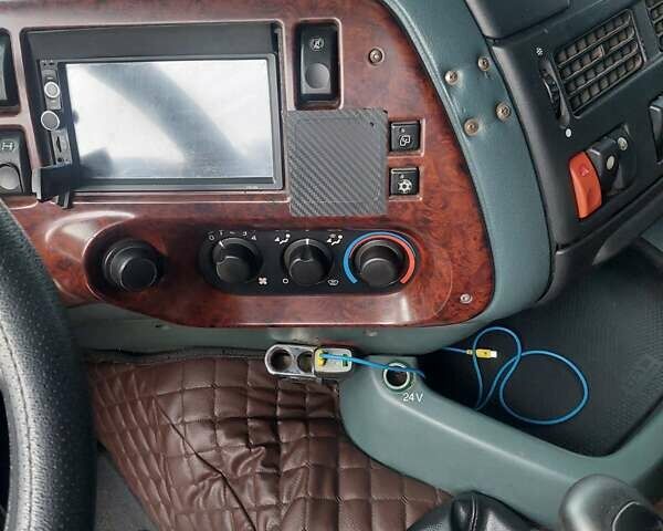 Даф XF 95, объемом двигателя 12.6 л и пробегом 576 тыс. км за 10300 $, фото 12 на Automoto.ua