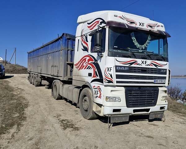 Даф XF 95, объемом двигателя 12.6 л и пробегом 1000 тыс. км за 8500 $, фото 4 на Automoto.ua