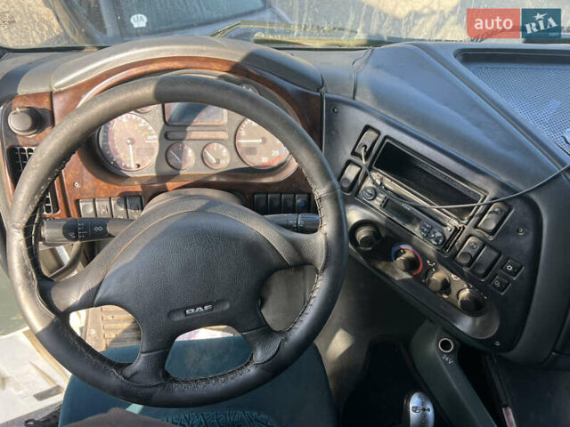 Даф XF 95, объемом двигателя 12.58 л и пробегом 100 тыс. км за 10000 $, фото 4 на Automoto.ua