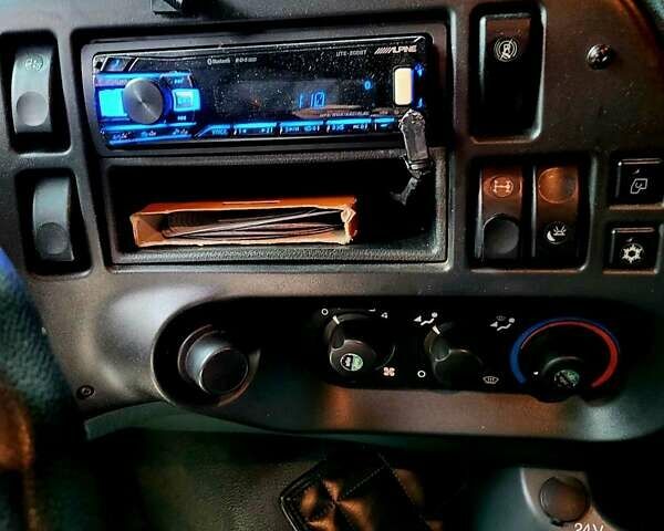 Желтый Даф XF 95, объемом двигателя 12.85 л и пробегом 1 тыс. км за 35000 $, фото 27 на Automoto.ua