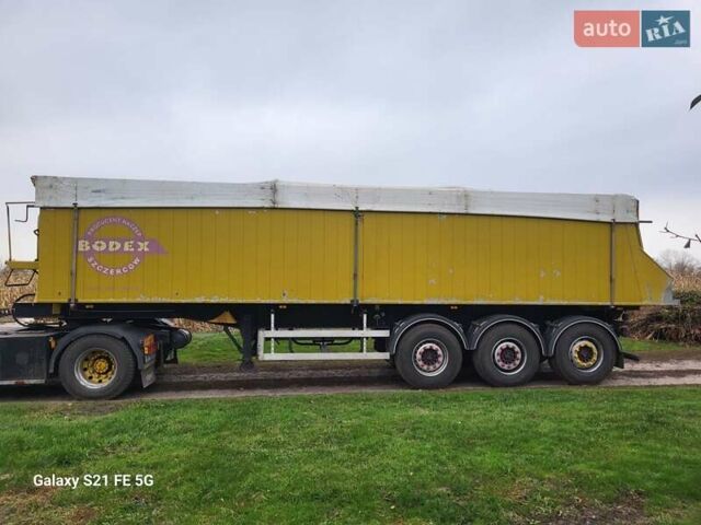 Желтый Даф XF 95, объемом двигателя 12.85 л и пробегом 1 тыс. км за 35000 $, фото 31 на Automoto.ua