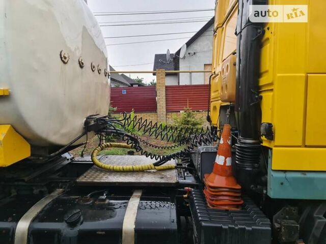 Желтый Даф XF 95, объемом двигателя 12.58 л и пробегом 500 тыс. км за 6500 $, фото 9 на Automoto.ua