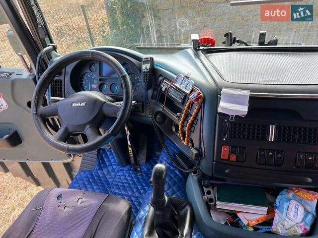 Серый Даф XF 95, объемом двигателя 12 л и пробегом 9 тыс. км за 15000 $, фото 1 на Automoto.ua
