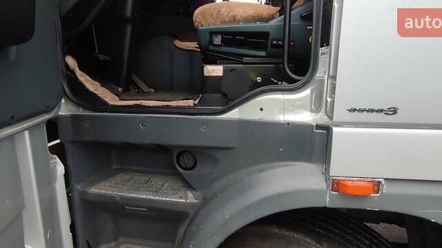 Сірий Даф XF 95, об'ємом двигуна 13 л та пробігом 150 тис. км за 7500 $, фото 4 на Automoto.ua