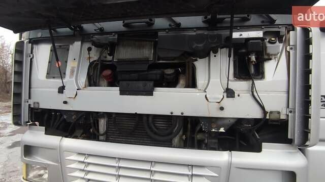 Сірий Даф XF 95, об'ємом двигуна 13 л та пробігом 150 тис. км за 7500 $, фото 9 на Automoto.ua