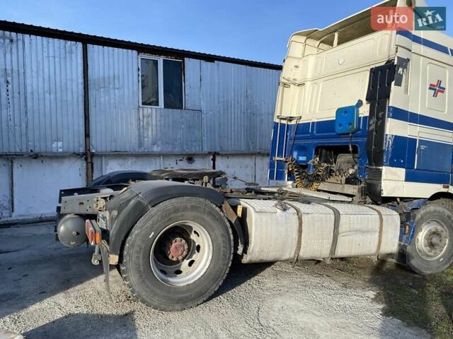Синій Даф XF 95, об'ємом двигуна 12.58 л та пробігом 200 тис. км за 3999 $, фото 3 на Automoto.ua