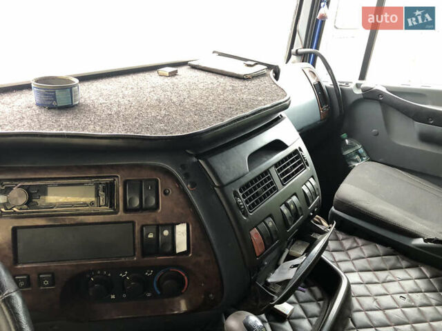 Синий Даф XF 95, объемом двигателя 12.6 л и пробегом 400 тыс. км за 4600 $, фото 5 на Automoto.ua