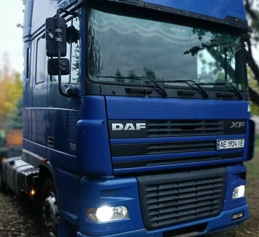 Синий Даф XF 95, объемом двигателя 0 л и пробегом 500 тыс. км за 7200 $, фото 3 на Automoto.ua