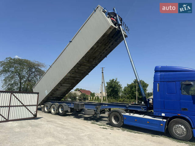 Синий Даф XF 95, объемом двигателя 12.58 л и пробегом 180 тыс. км за 12000 $, фото 8 на Automoto.ua