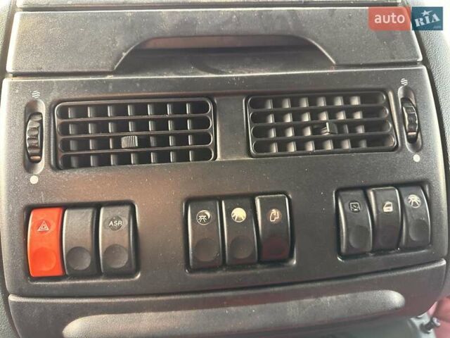 Синий Даф XF 95, объемом двигателя 0 л и пробегом 998 тыс. км за 8500 $, фото 20 на Automoto.ua