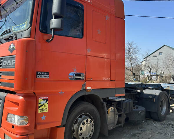 Оранжевый Даф XF 95, объемом двигателя 12.58 л и пробегом 1 тыс. км за 7400 $, фото 3 на Automoto.ua