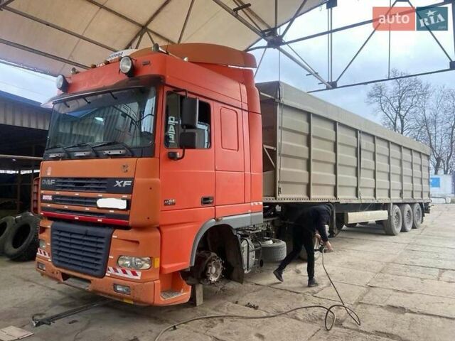 Даф XF 95 2004 в Николаеве на Automoto.ua Оранжевый Даф XF 95, объемом двигателя 12.58 л и пробегом 500 тыс. км за 5000 $, фото 1 на Automoto.ua