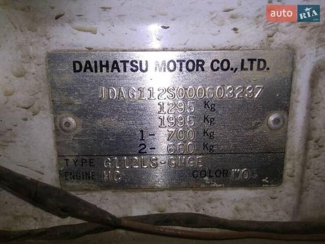 Белый Дайхатсу Шарада, объемом двигателя 1.3 л и пробегом 170 тыс. км за 2800 $, фото 4 на Automoto.ua