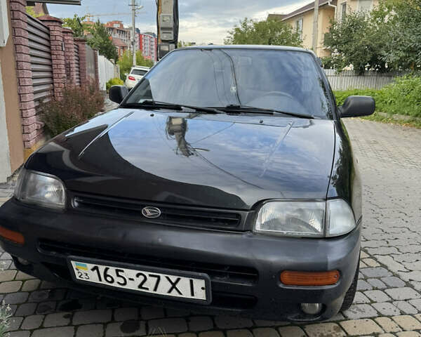 Чорний Дайхатсу Charade, об'ємом двигуна 1.5 л та пробігом 245 тис. км за 2650 $, фото 5 на Automoto.ua