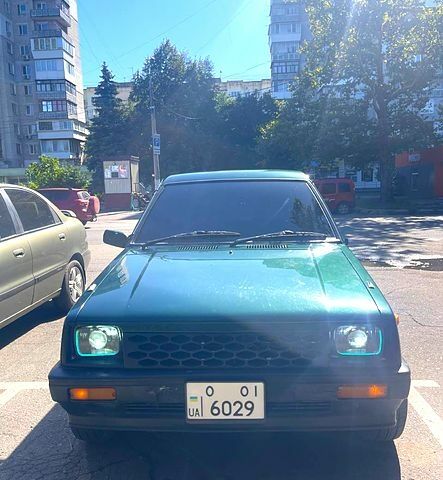Дайхатсу Шарада, объемом двигателя 1 л и пробегом 0 тыс. км за 2000 $, фото 4 на Automoto.ua