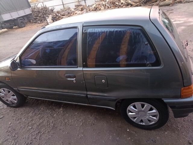 Серый Дайхатсу Шарада, объемом двигателя 0 л и пробегом 250 тыс. км за 1750 $, фото 6 на Automoto.ua