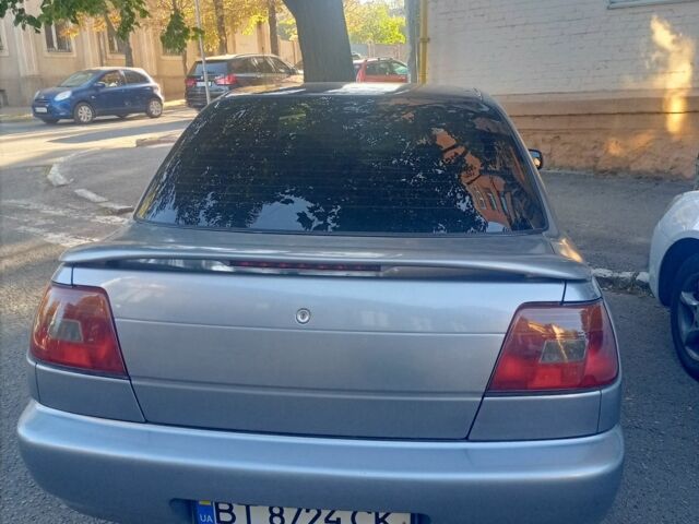 Дайхатсу Charade 1997 у Кропивницькому (Кіровограді) на Automoto.ua Сірий Дайхатсу Charade, об'ємом двигуна 1 л та пробігом 300 тис. км за 2000 $, фото 2 на Automoto.ua