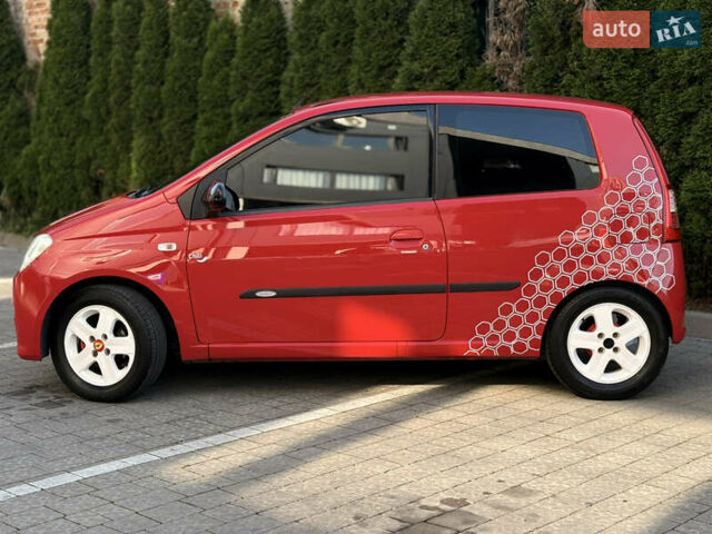 Красный Дайхатсу Куоре, объемом двигателя 1 л и пробегом 152 тыс. км за 3750 $, фото 2 на Automoto.ua