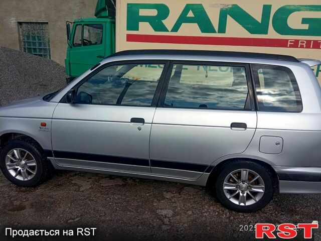 Серый Дайхатсу Гранд Мув, объемом двигателя 1.6 л и пробегом 170 тыс. км за 2300 $, фото 3 на Automoto.ua