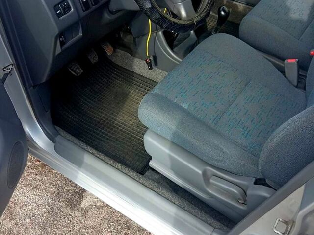 Серый Дайхатсу Гранд Мув, объемом двигателя 1.6 л и пробегом 170 тыс. км за 2300 $, фото 9 на Automoto.ua