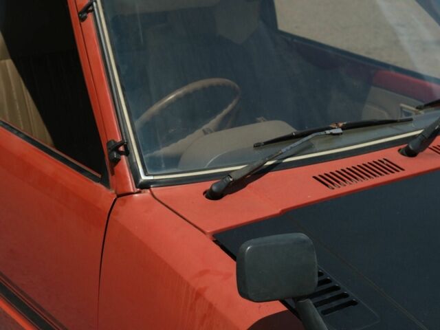 Красный Дайхатсу Мира, объемом двигателя 0 л и пробегом 1000 тыс. км за 1400 $, фото 7 на Automoto.ua