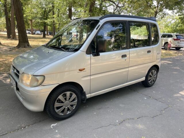 Серый Дайхатсу Мув, объемом двигателя 1 л и пробегом 310 тыс. км за 1950 $, фото 1 на Automoto.ua