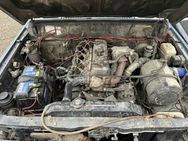 Серый Дайхатсу Роки, объемом двигателя 2.8 л и пробегом 300 тыс. км за 5500 $, фото 7 на Automoto.ua