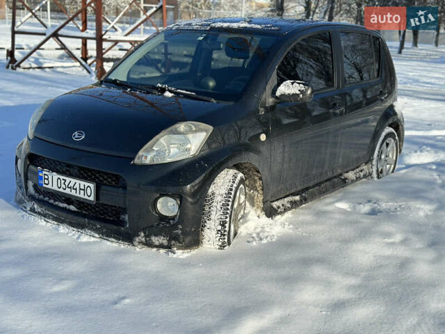 Чорний Дайхатсу Sirion, об'ємом двигуна 1.3 л та пробігом 159 тис. км за 5900 $, фото 1 на Automoto.ua