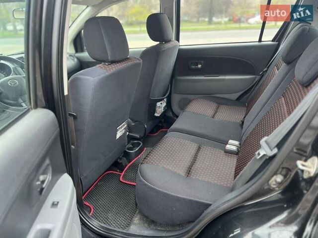Черный Дайхатсу Сирион, объемом двигателя 1.5 л и пробегом 133 тыс. км за 6700 $, фото 12 на Automoto.ua