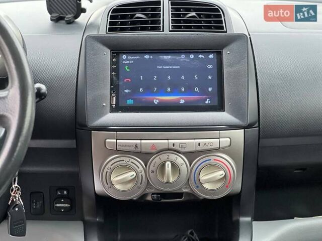 Черный Дайхатсу Сирион, объемом двигателя 1.5 л и пробегом 133 тыс. км за 6700 $, фото 14 на Automoto.ua