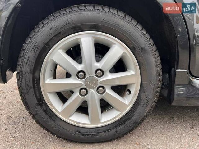 Черный Дайхатсу Сирион, объемом двигателя 1.5 л и пробегом 133 тыс. км за 6700 $, фото 23 на Automoto.ua