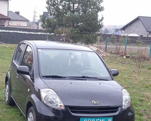 Черный Дайхатсу Сирион, объемом двигателя 1 л и пробегом 166 тыс. км за 4000 $, фото 7 на Automoto.ua