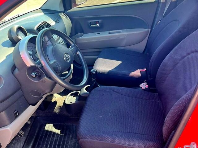 Дайхатсу Sirion 2006 у Полтаві на Automoto.ua Червоний Дайхатсу Sirion, об'ємом двигуна 1.3 л та пробігом 207 тис. км за 3850 $, фото 10 на Automoto.ua