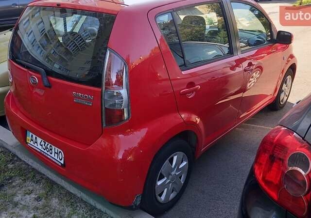 Красный Дайхатсу Сирион, объемом двигателя 1.3 л и пробегом 187 тыс. км за 5700 $, фото 7 на Automoto.ua