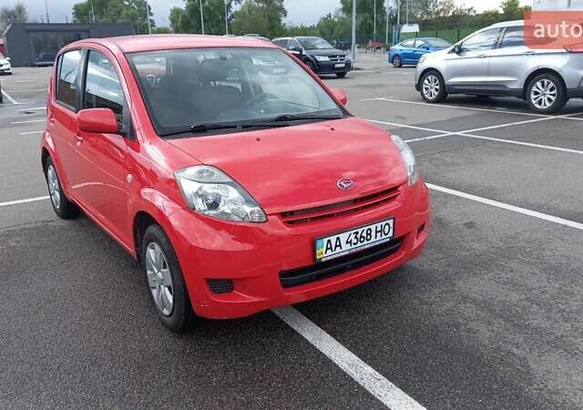 Красный Дайхатсу Сирион, объемом двигателя 1.3 л и пробегом 187 тыс. км за 5700 $, фото 28 на Automoto.ua