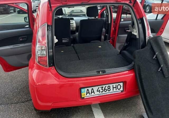 Красный Дайхатсу Сирион, объемом двигателя 1.3 л и пробегом 187 тыс. км за 5700 $, фото 15 на Automoto.ua