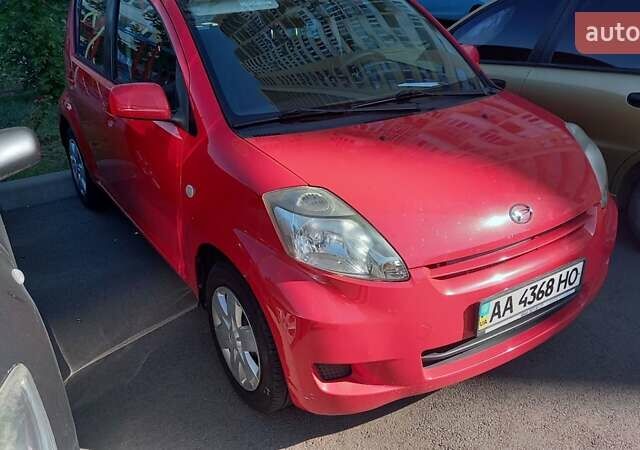 Красный Дайхатсу Сирион, объемом двигателя 1.3 л и пробегом 187 тыс. км за 5700 $, фото 6 на Automoto.ua